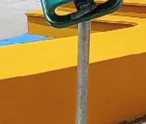 Lixeira é roubada de praça no Benedito Bentes uma semana depois de inauguração