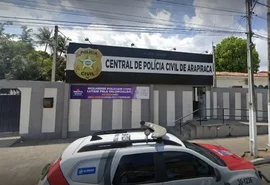 Homem pede água em lava a jato e leva vaso sanitário ao sair, diz PM