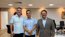 Novo fenômeno das redes? Paulinho vira o prefeito mais seguido de AL