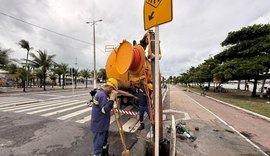 Seminfra realiza limpeza da drenagem no Jaraguá para evitar alagamentos