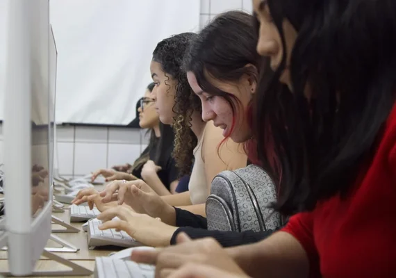CIEE disponibiliza mais de 100 vagas de estágio em Alagoas