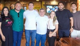 Lucas Barbosa percorre Sertão e Agreste em busca de demandas locais