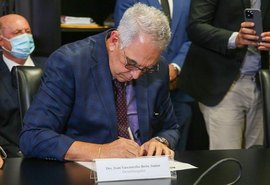 Desembargador determina que 27,5% cobrados por prefeituras do IR do FUNDEF fiquem retidos