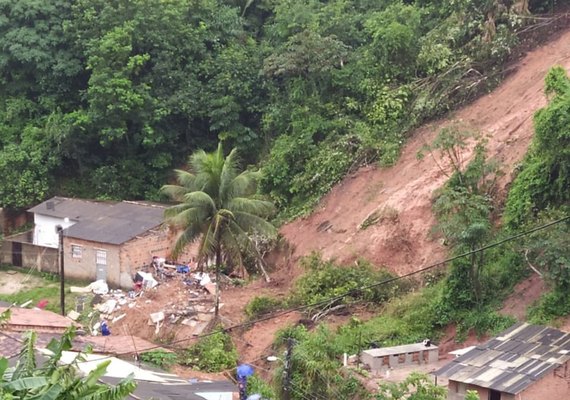 Previsão de chuva acende alerta para risco de alagamento e deslizamento em AL