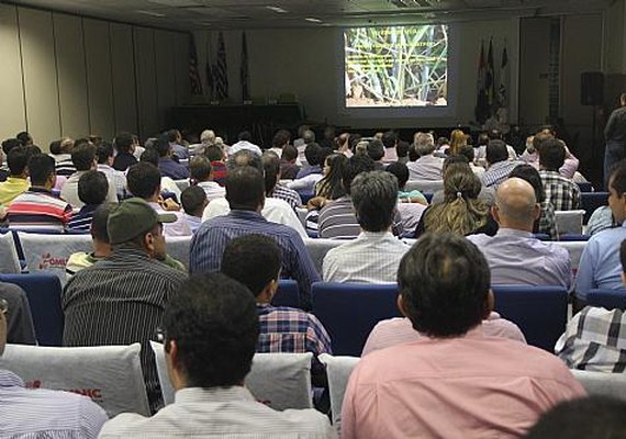 Simpósio da Cana apresenta novidades do setor