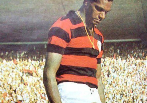 Ex-atacante do Flamengo, Silva Batuta falece