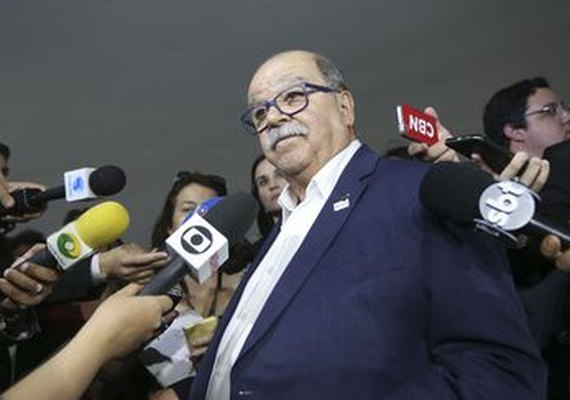 Divididos, caminhoneiros não chegam a acordo com governo