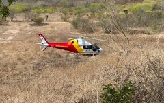 Helicóptero utilizado no resgate de víimas.