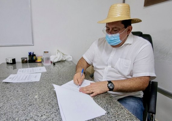 Gilberto Gonçalves é diplomado prefeito de Rio Largo pela segunda vez