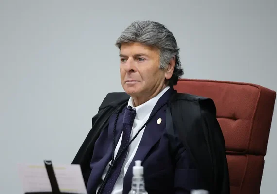 Fux é o terceiro a votar em nova sessão de julgamento de Bolsonaro
