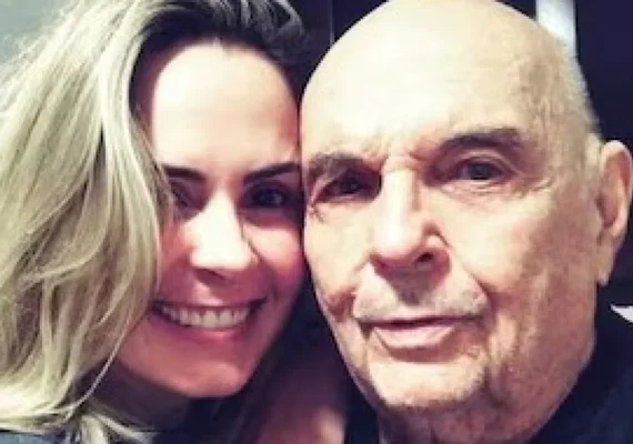 VÍDEO: Veja o pronunciamento do pai de Ana Paula Renault após ser citado no programa