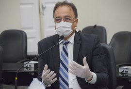 Deputado critica veto do prefeito de Maceió a projeto de lei