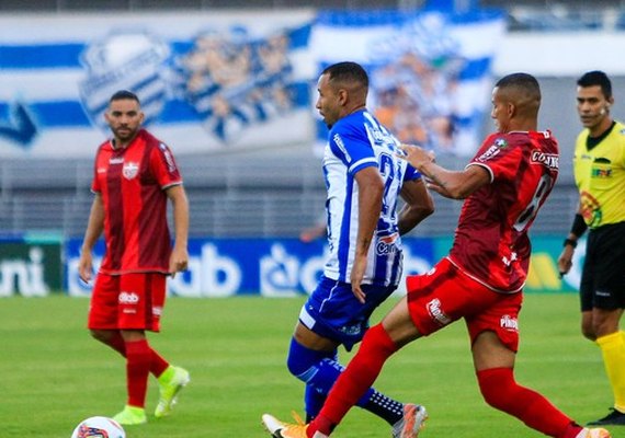 CSA vence partida contra CRB e lidera campeonato