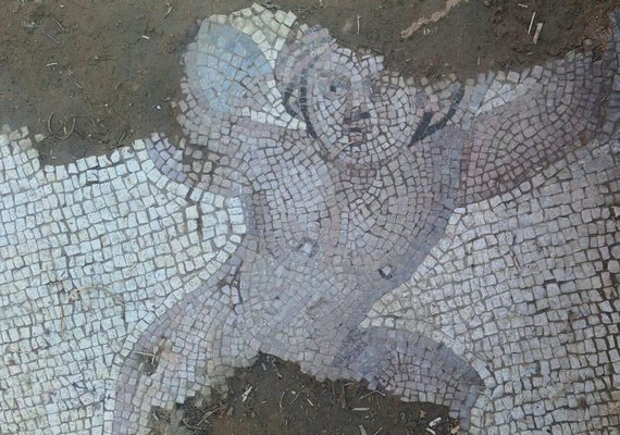 Mosaicos romanos de 1.600 anos revelam assentamento desconhecido