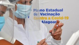 Prefeitura de Arapiraca inicia aplicação de dose de reforço contra Covid-19 em idosos