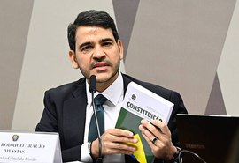 Aliados de Lula avaliam acionar STF após rejeição de indicação de Jorge Messias