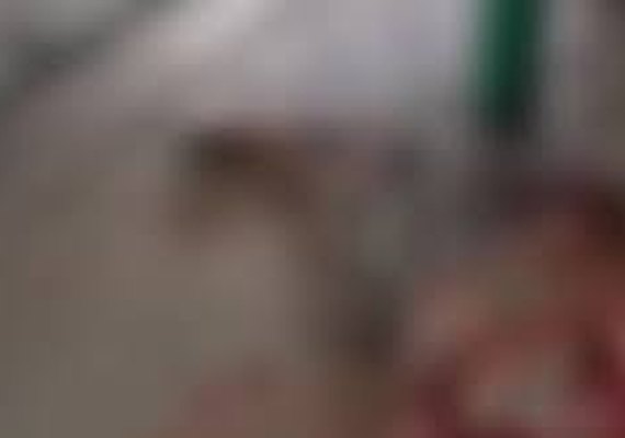 Idosa é presa após esfaquear moradora de rua por lençol em Maceió