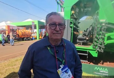 Edilson Maia destaca avanço do plantio de cana e apresenta plantadora vertical