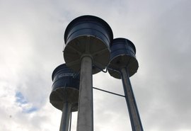 Mais de 100 famílias são beneficiadas através do canal do sertão