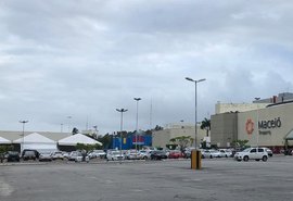 Shoppings abrem em AL, mesmo com proibição do decreto