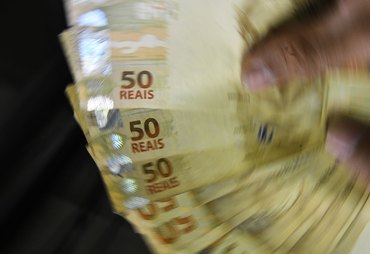 Poupança registra retirada líquida de R$ 11,1 bilhões em março