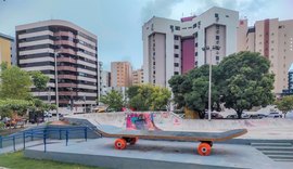 Praça do Skate ganha novo espaço criativo, o skate gigante; confira
