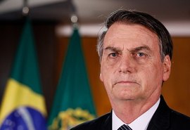 Bolsonaro “está bem e totalmente medicado”, diz ministro das Comunicações