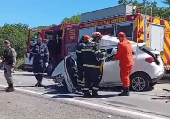 Tragédia no Sertão: Colisão lateral entre carro e bitrem deixa um morto na BR-423