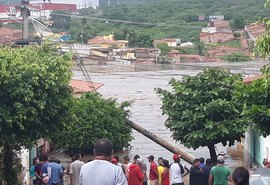 Devido às fortes chuvas, Santana do Ipanema registra nova inundação