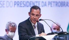 Presidente da Petrobras renuncia após pressão do governo