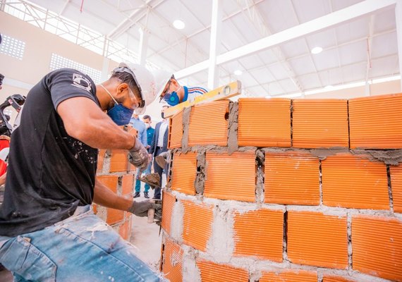 Inscritos no CadÚnico podem se inscrever em cursos profissionalizantes
