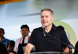 Renan Filho diz que JHC nunca fez concurso público: “Zero”