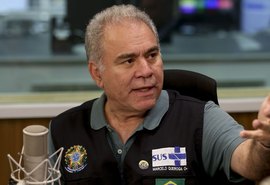 Governo anuncia fim da emergência sanitária por covid-19 no país