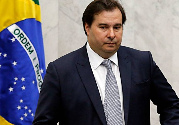 DEM expulsa Rodrigo Maia do partido