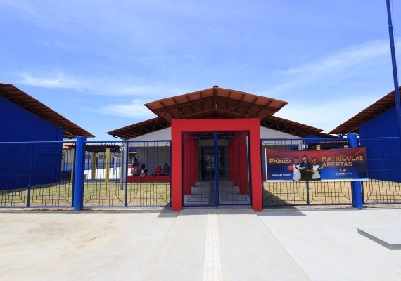 Governo inaugura nova escola em Massagueira nesta segunda