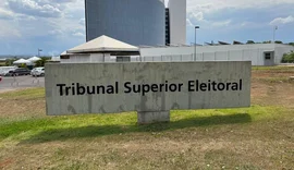Lula e Flávio Bolsonaro intensificam batalha jurídica no Tribunal Superior Eleitoral (TSE)