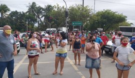 Moradores da parte alta fecham via em protesto contra falta d'água na região