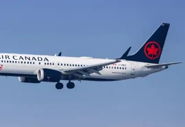 Ex-piloto da Air Canada é acusado de voar 17 anos sem licença válida
