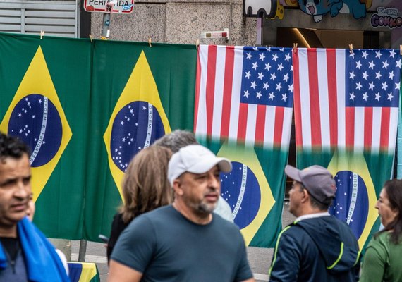 Tarifa de 25% dos EUA pressiona exportações e desafia governo Lula