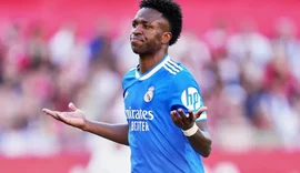 Vini Jr. deve permanecer no Real Madrid e Arsenal abandona negociação