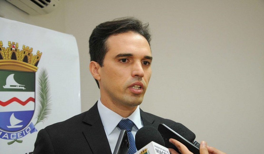 Após denúncia, prefeitura de Maceió deve suspender processo de R$ 12 milhões