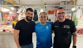 Leonardo Dias e Delegado Fabio Costa reforçam apoio aos comerciantes do Mercado da Produção