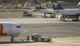 Decreto zera imposto sobre combustível de aviação até maio