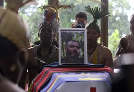 Corpo do indigenista Bruno Pereira é velado em Recife