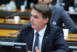 PGR se presta a papel de viés político, diz Bolsonaro sobre acusação