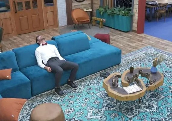 Rico não segura pressão e volta a dizer que quer sair do programa