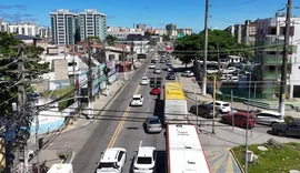Gustavo Paiva ganha faixa reversível para desafogar tráfego rumo ao Litoral Norte