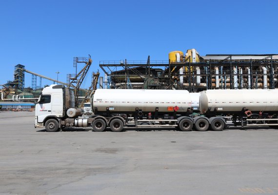 Usinas acumulam produção de 1,2 milhões de toneladas de açúcar