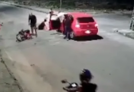 Motorista é indiciado por tentar matar motociclista após briga de trânsito em Penedo