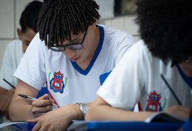 Matrícula online para novos alunos da rede estadual começa nesta segunda-feira